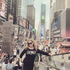 Meet your Posher, Carolina